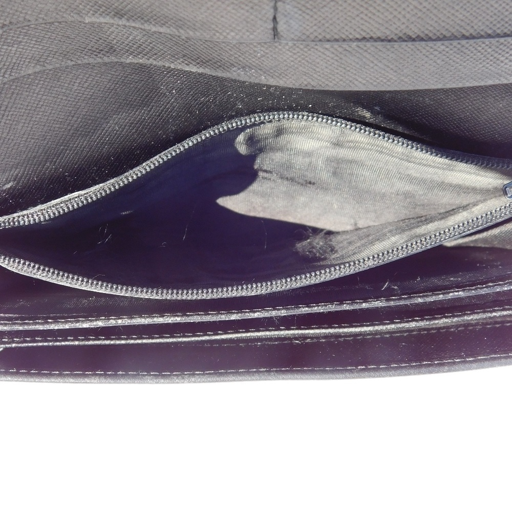 SOLD-AUTHENTIC PRADA LONE BI-FOLD WALLET BLACK - Picture 6 of 8